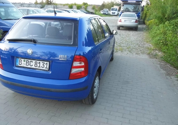 Skoda Fabia cena 4300 przebieg: 177000, rok produkcji 2003 z Wronki małe 232